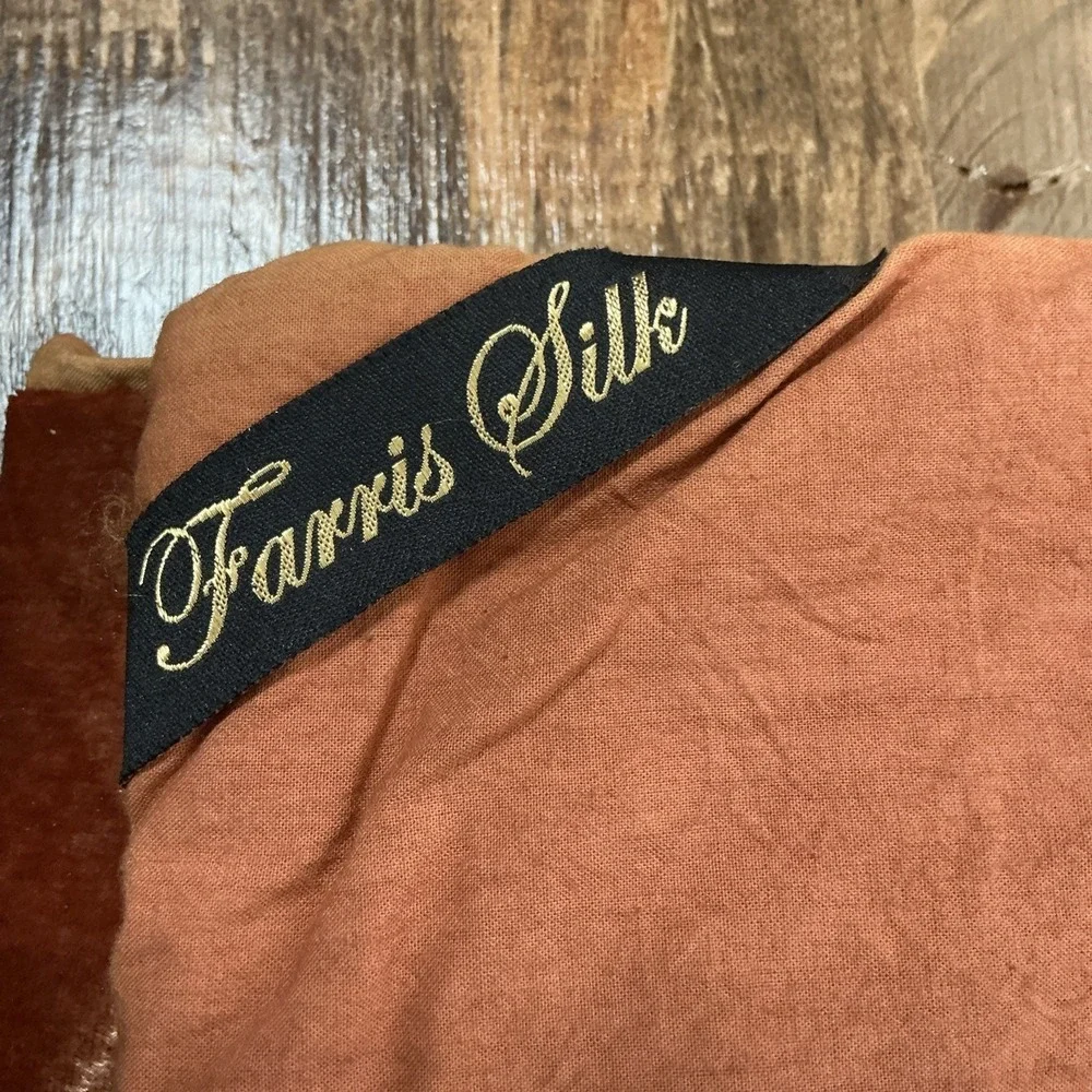 Farris Silk Rust‎ Pumpkin Velour Beaded Table Runner 94